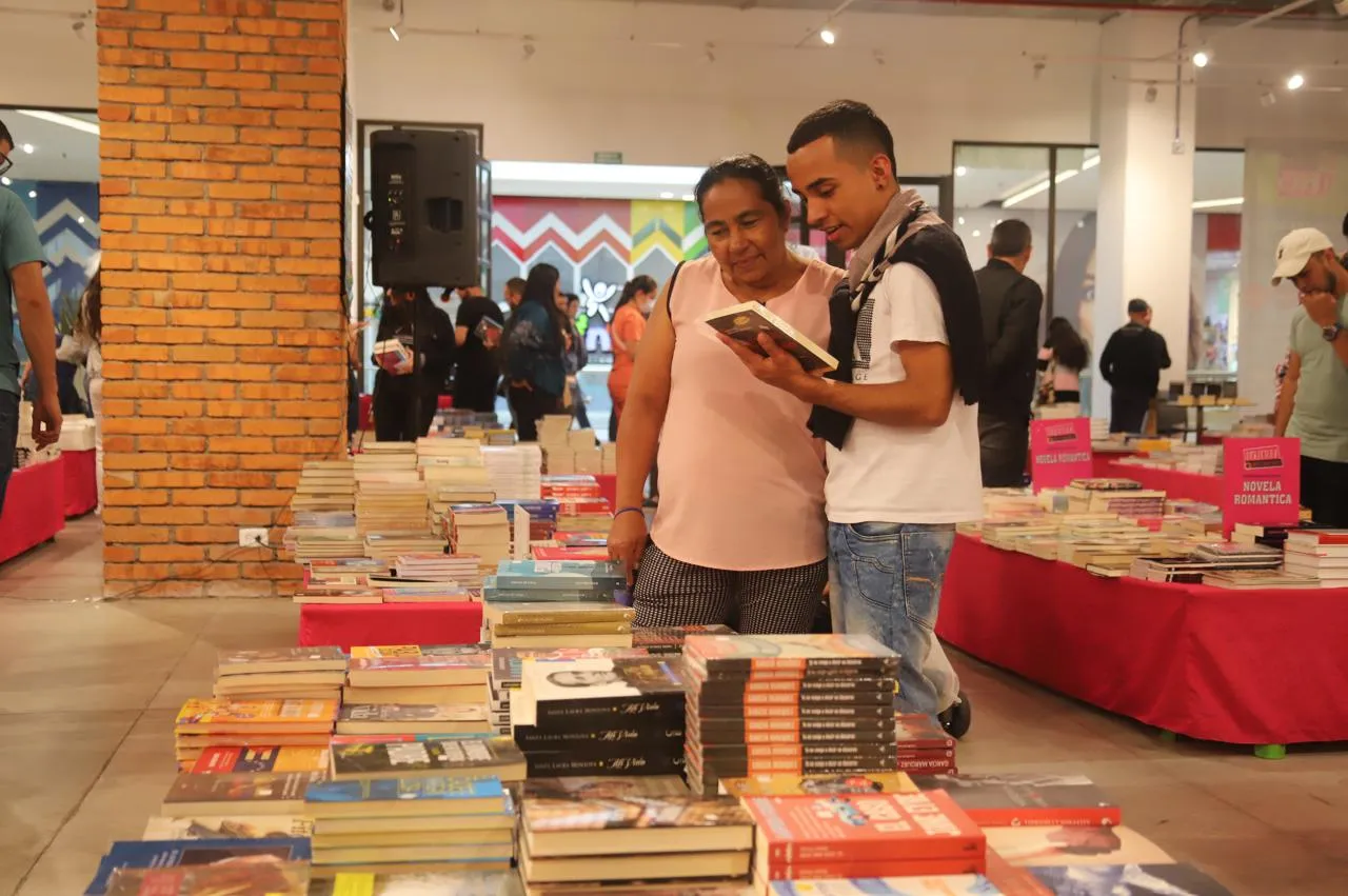 Última Semana del Gran Outlet de Libros. Última Semana del Gran Outlet de Libros.