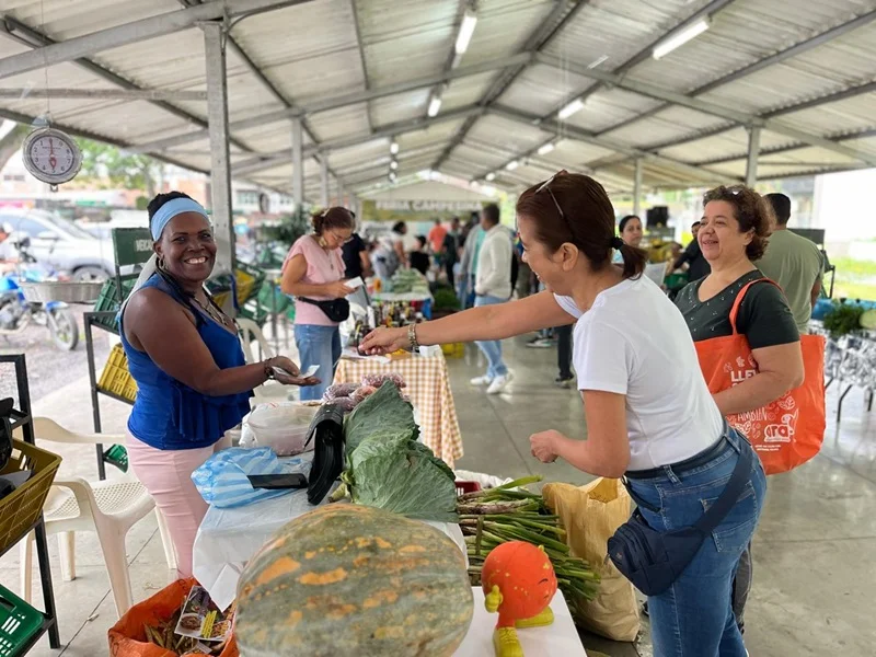 Tercera Feria Campesina en El Prado
