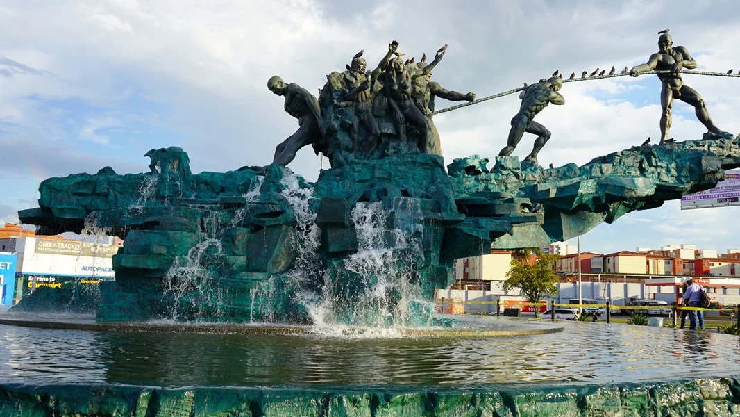 Cali Recupera Monumento a la Solidaridad.