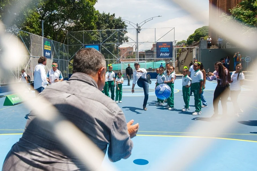 Escenarios Deportivos Renuevan Medellín.