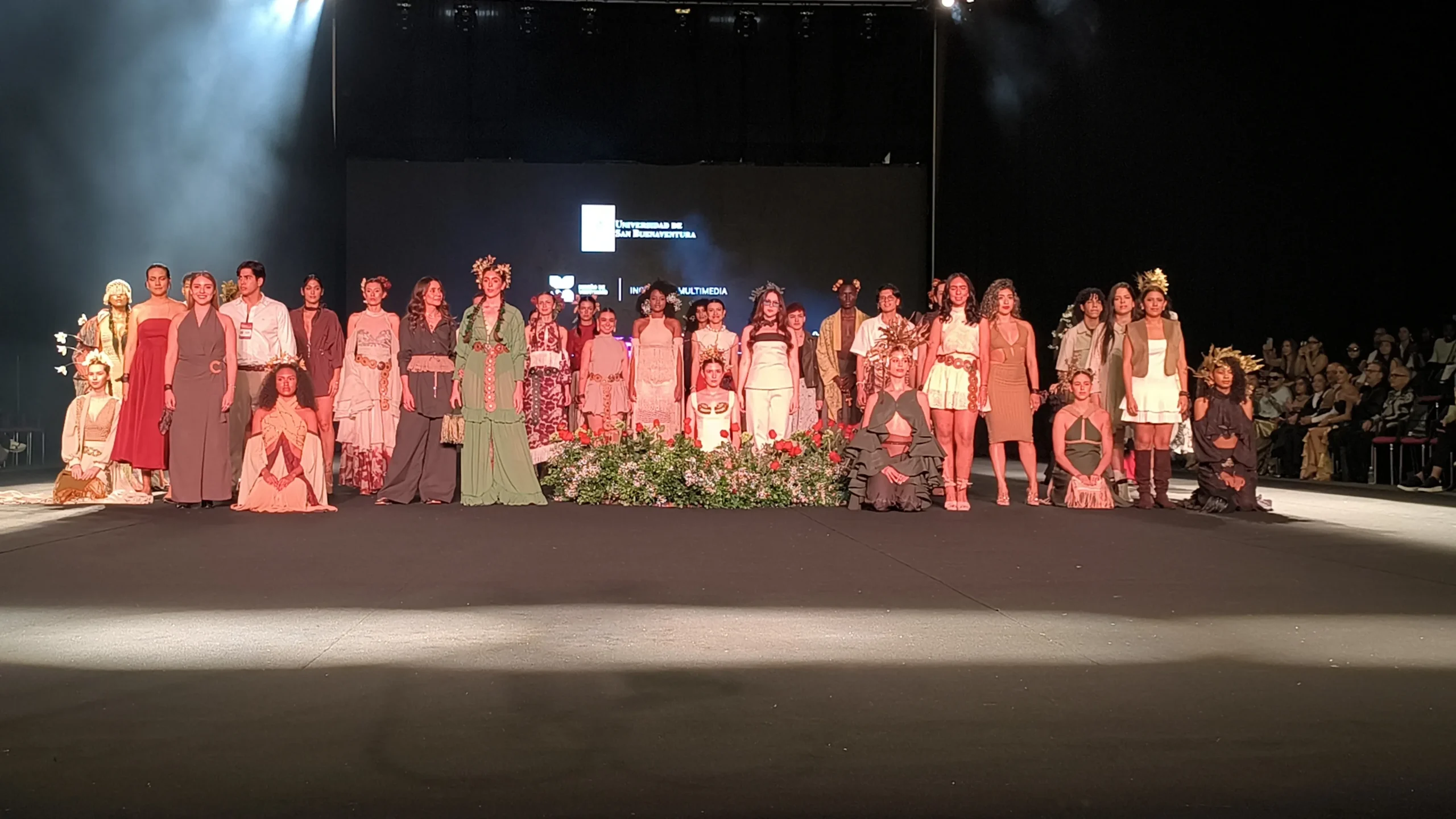 Moda en Movimiento: Un Legado de Inclusión y Talento.