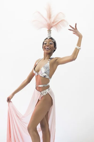 Burlesque La Reina Brasileña Rebeca Zaa Llega a Bogotá con un Show que Desafía Todo. Burlesque La Reina Brasileña Rebeca Zaa Llega a Bogotá con un Show que Desafía Todo.