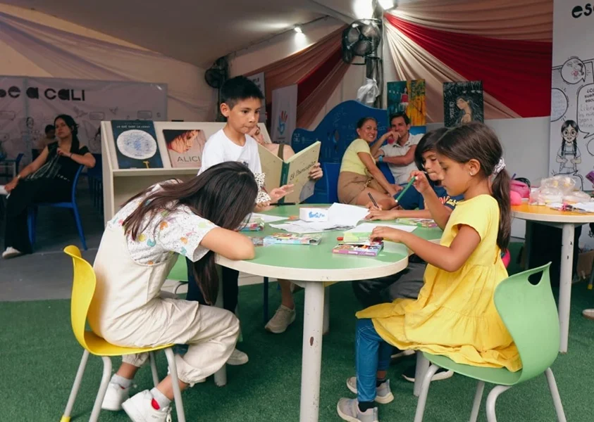 La FILCali 2025 Desborda el Bulevar y Redefine la Lectura en Cali.