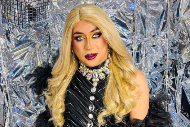 Transformismo y Dignidad, GLAM El Proyecto que Rompe los Estigmas del Drag en Cali. -Genesis -fundadora Casa Genesis. Transformismo y Dignidad, GLAM El Proyecto que Rompe los Estigmas del Drag en Cali. -Genesis -fundadora Casa Genesis.